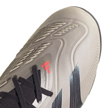 ADIDAS PREDATOR PRO MG
