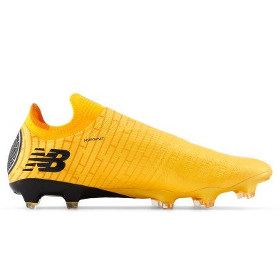 NEW BALANCE FURÓN PRO V7+ FG