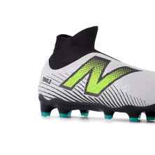 NEW BALANCE TEKELA MAGIA V4+ FG
