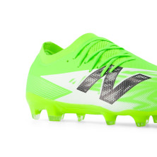 NEW BALANCE FURÓN V8 PRO MG